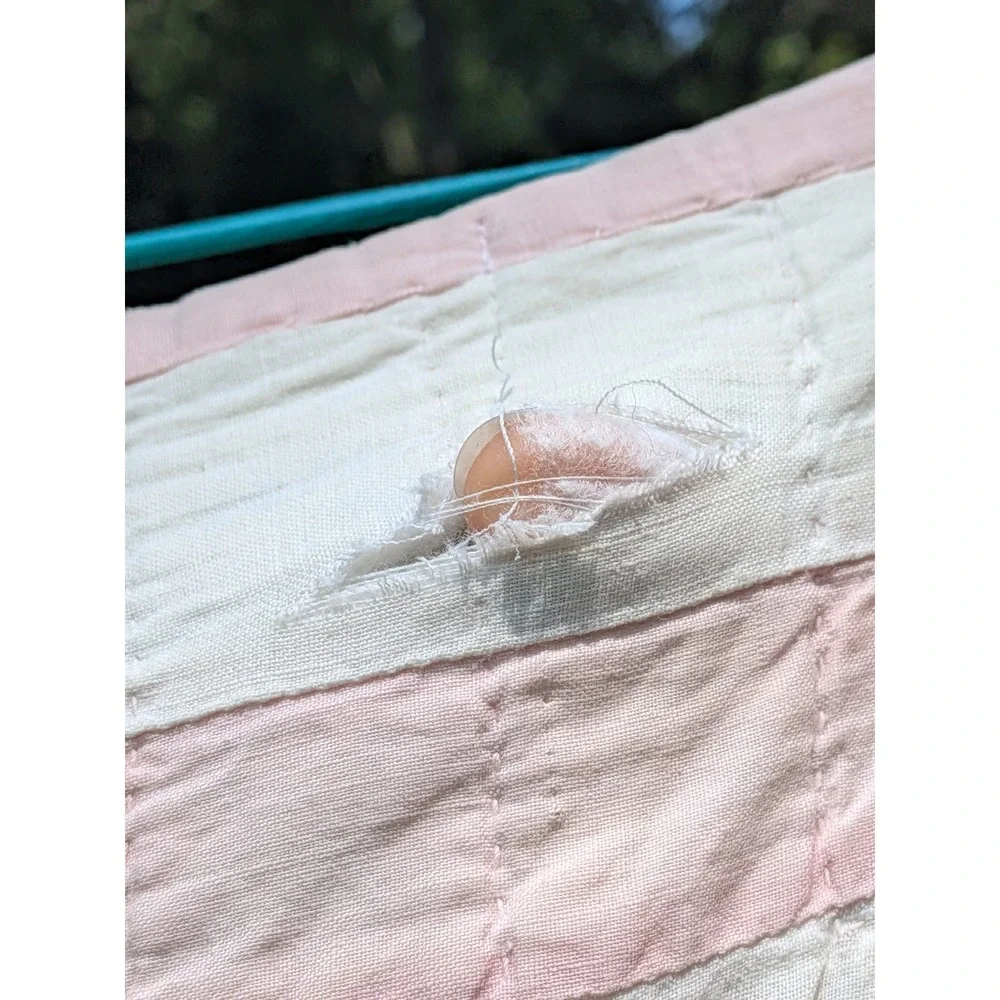 Vintage Sunbonnet Sue Embroidered Pink Quilt Cottagecore Grandmacore Retro Folk